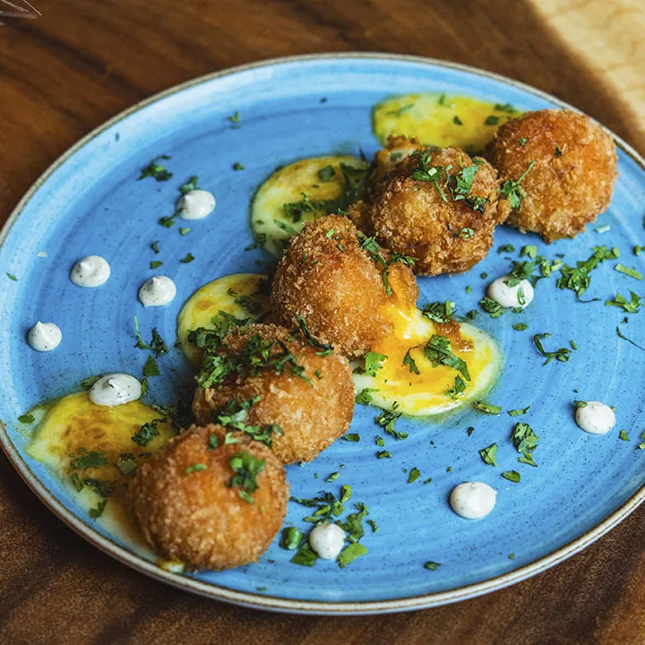 CROQUETAS DE CHONTADURO CON QUESO